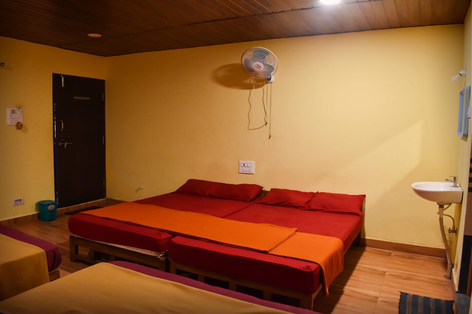 Non AC Room