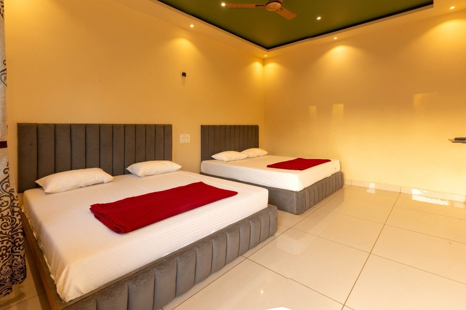Four Sharing Room
